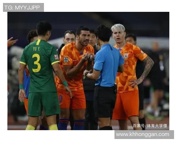 足球裁判工资揭秘：不同级别裁判的薪资差异与职业发展前景分析